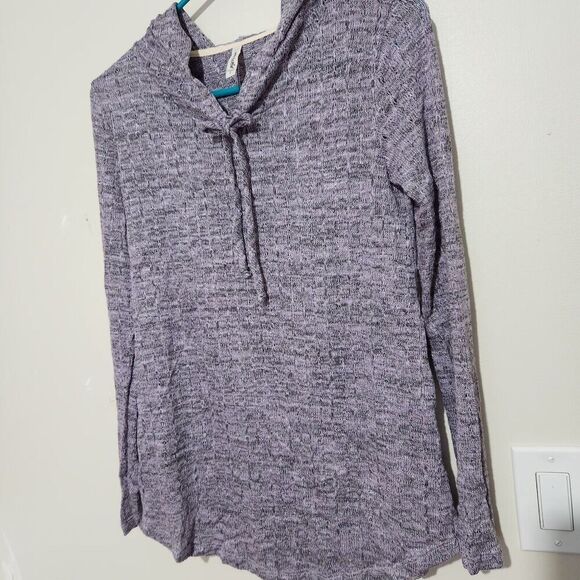 Ever Hottie Tops - Ever Hottie Lightweight Hoodie Sweater Size Small Gray Color. New